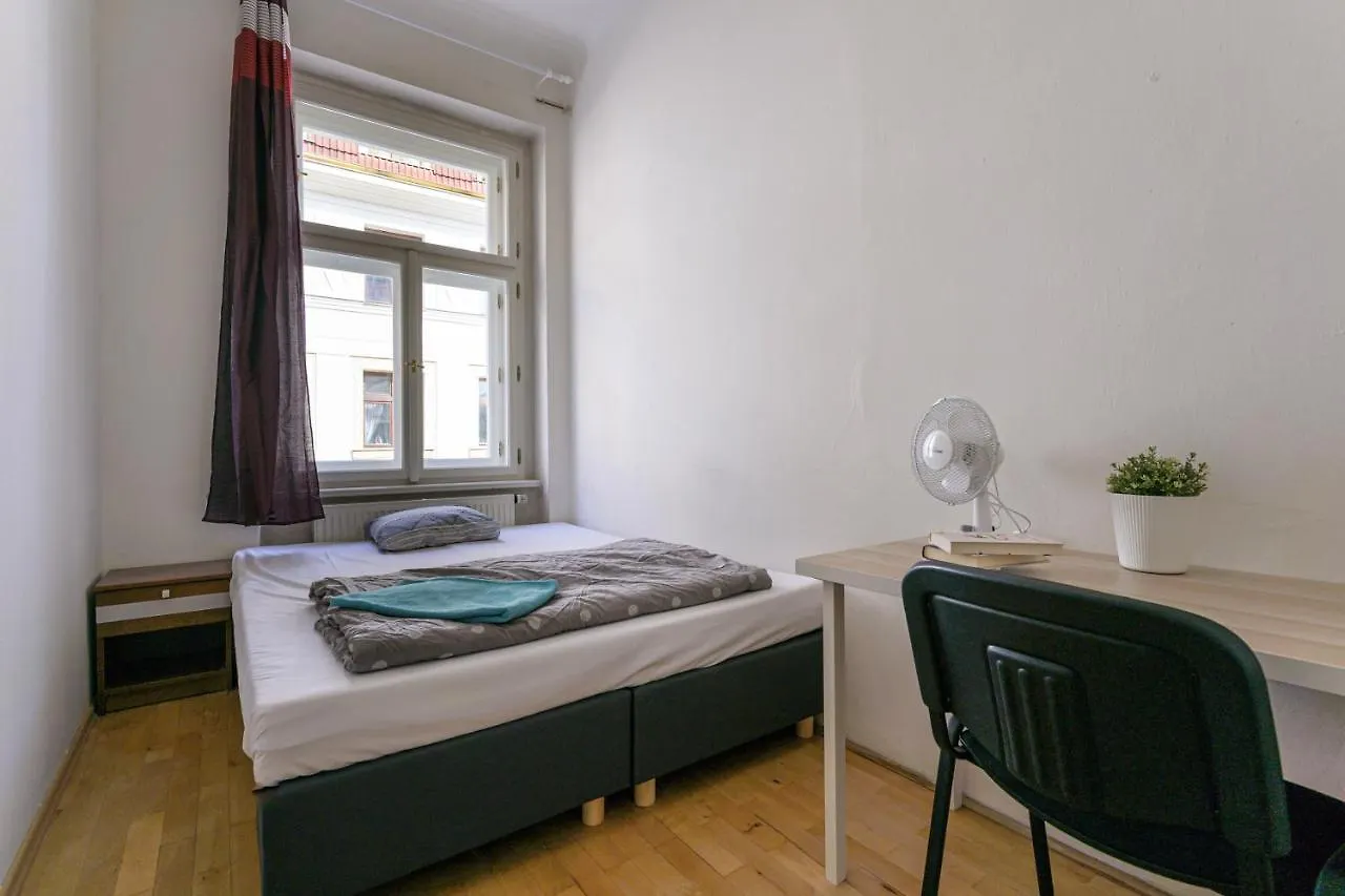 Apartments Grebovka Praga