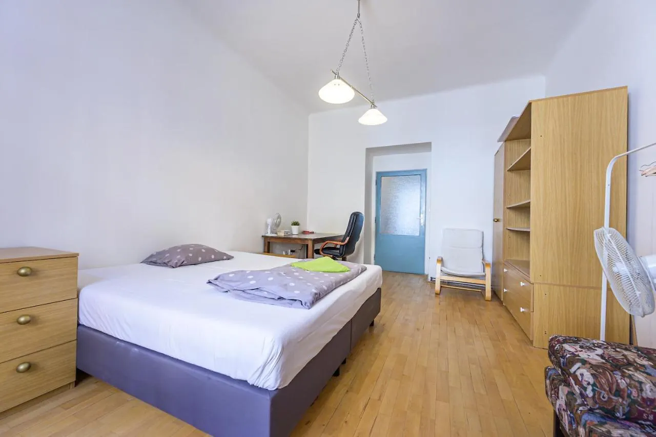 Apartments Grebovka Praga Czechy