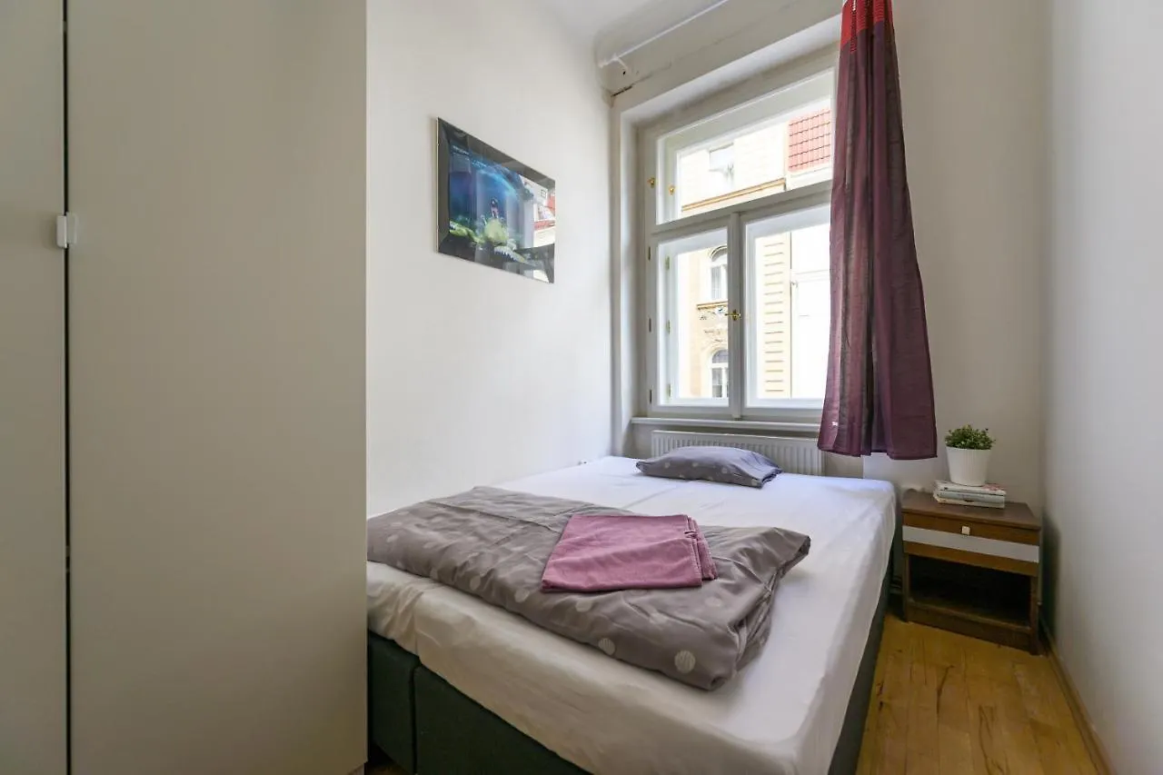 Apartments Grebovka Praga