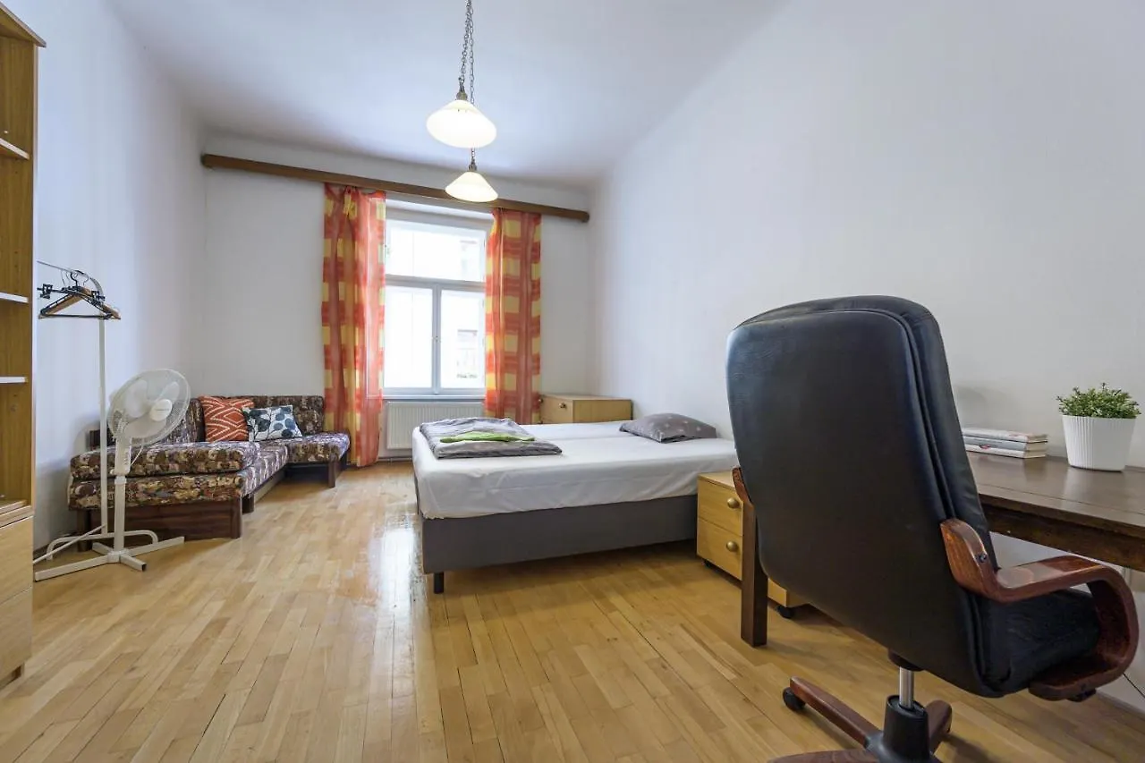 Apartments Grebovka Praga Czechy