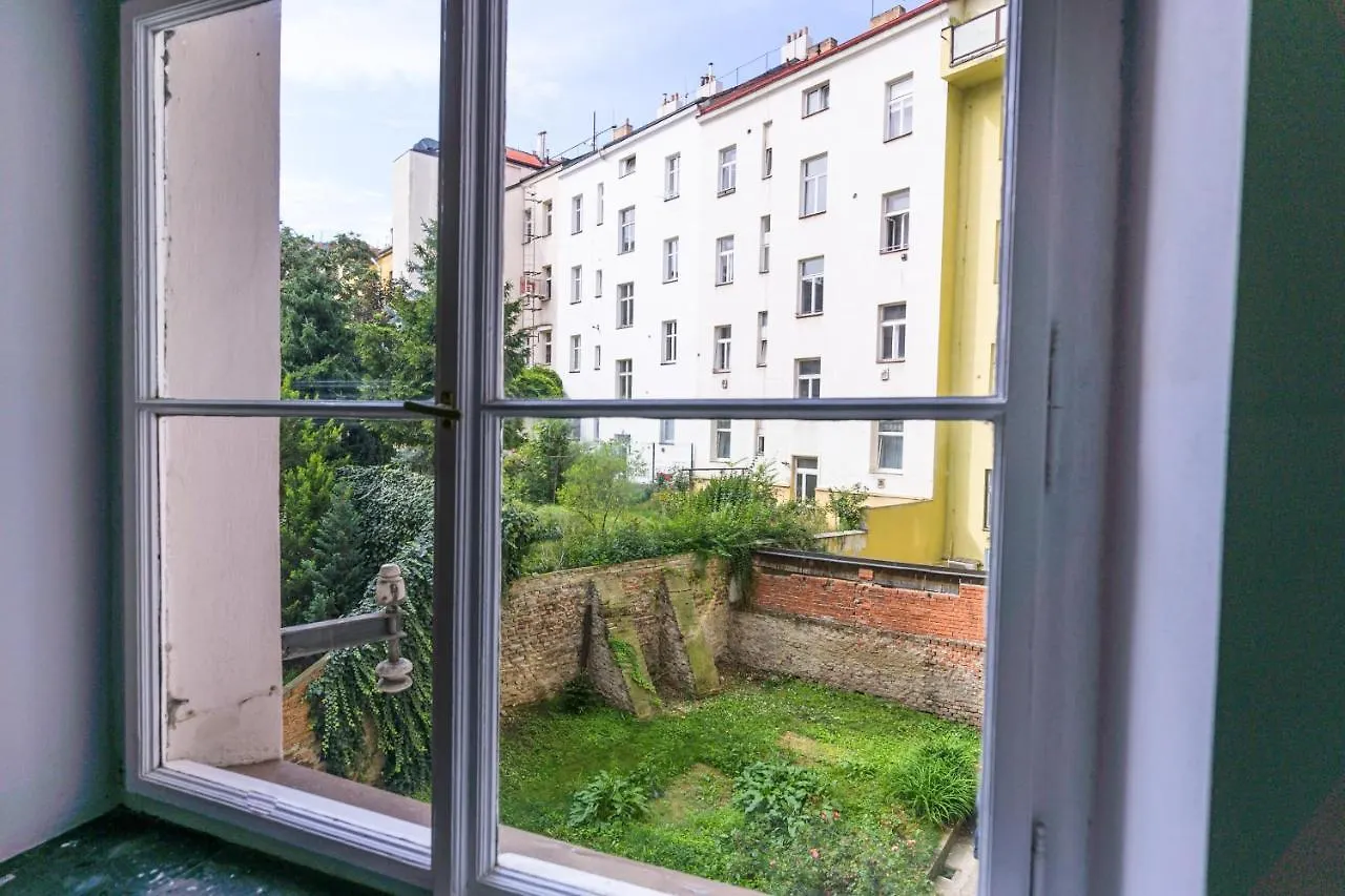 Apartments Grebovka Praga 0*,  Czechy